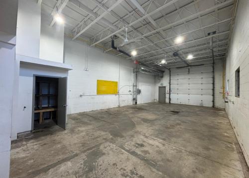 113 Ave Multi Bay Interior